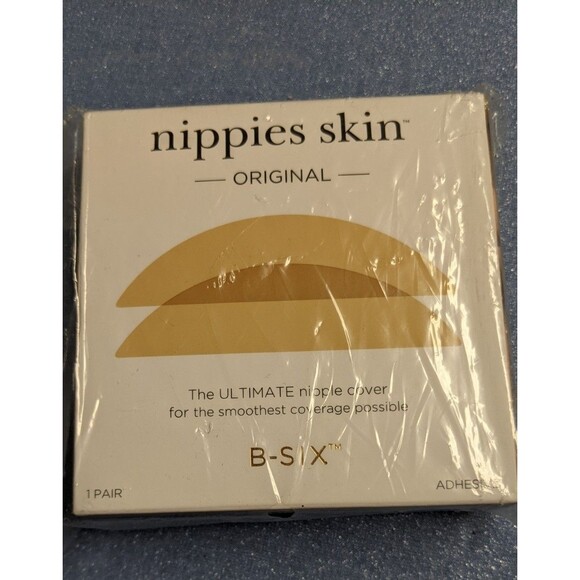 New In Box~Nippies Skin Original One Pair Smooth Coverage Fits A-C Cups - Picture 1 of 5